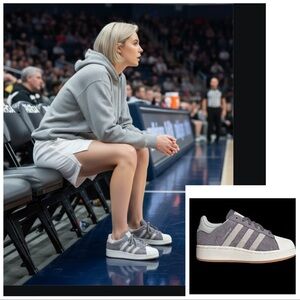 adidas Superstar XIg Trace Grey size men 8.5
NWT trendy 40 2/3 or wmns size 10